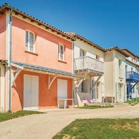 Camping Maison Avec Terrasse, 2 Chambres, 4 Pers. - Api-1-52-1368 Carla-Bayle