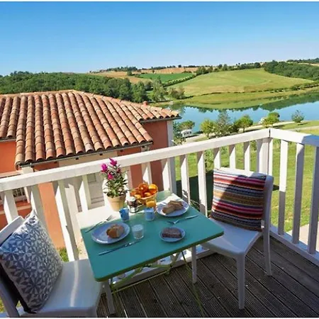 Maison Avec Terrasse, 2 Chambres, 4 Pers. - Api-1-52-1368 * Carla-Bayle