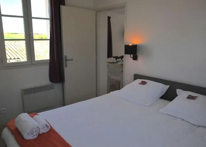 Maison Avec Terrasse, 2 Chambres, 4 Pers. - Api-1-52-1368 Kemp Carla-Bayle