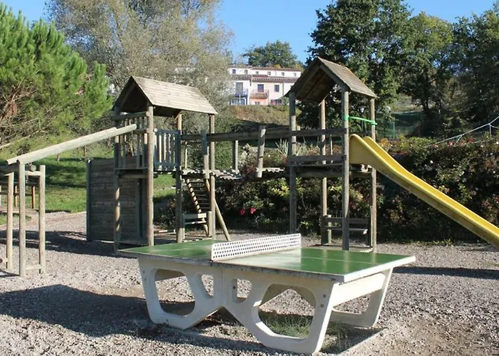 Maison Avec Terrasse, 2 Chambres, 4 Pers. - Api-1-52-1368 Carla-Bayle